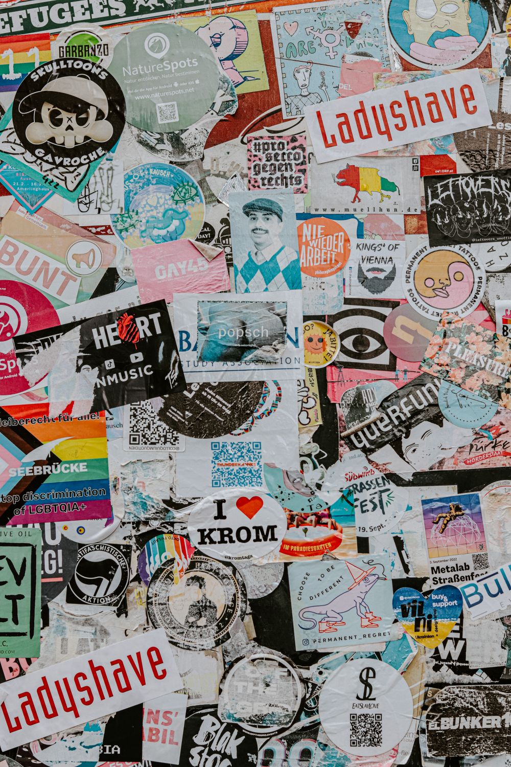Stickers y etiquetas